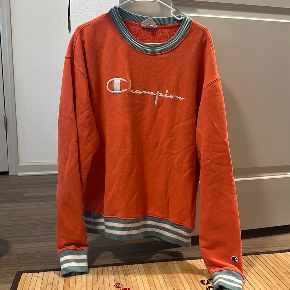 Champion Sweatshirt